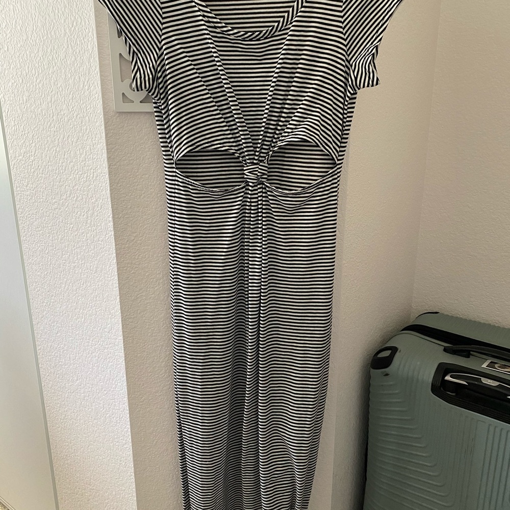 Maxi casual dress with cut outs